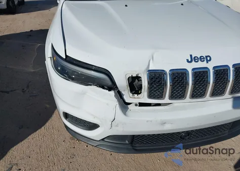 2021 Jeep Cherokee Latitude 4X4 z USA, uszkodzony, nr VIN 1C4PJMCBXMD123352